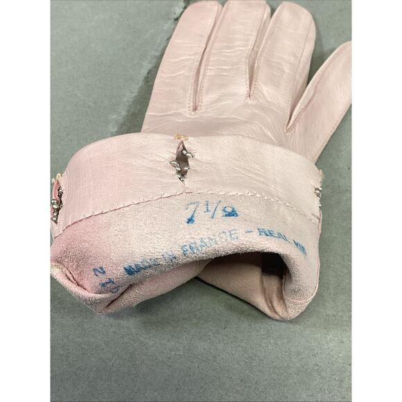 Saks Fifth Ave Wear Right Exclusive Real Kid Pink Women’s Gloves - 7.5 - France - Picture 10 of 11